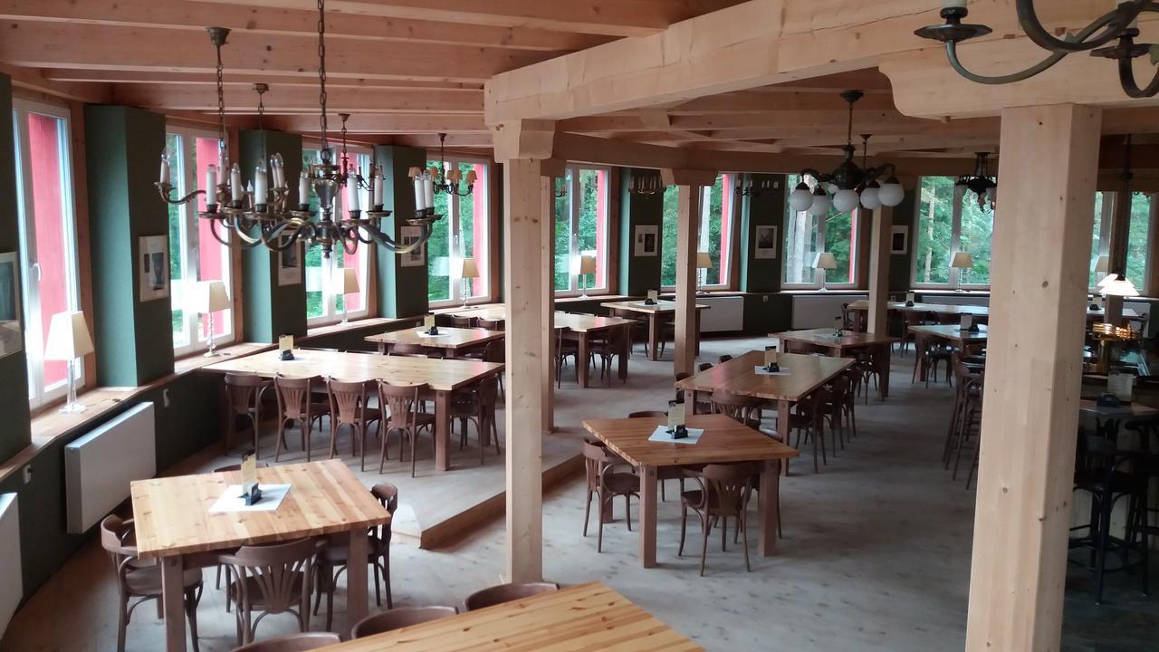 Hotel Bouczech Lipno nad Vltavou Εξωτερικό φωτογραφία