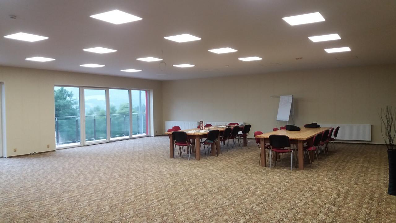 Hotel Bouczech Lipno nad Vltavou Εξωτερικό φωτογραφία